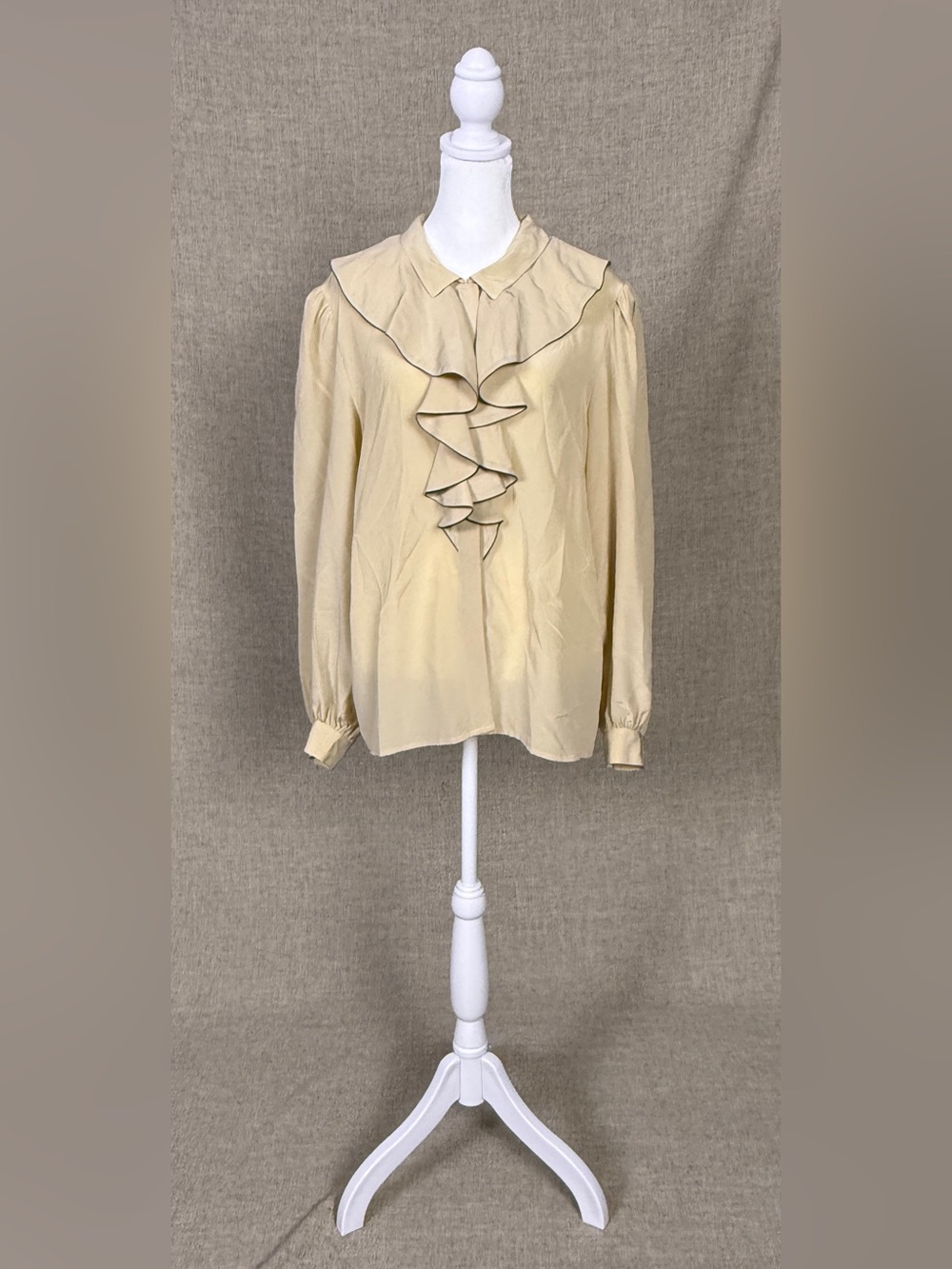 Vintage 80s 100% Silk Ciao Sport Ltd Ruffle Neck Cream Blouse